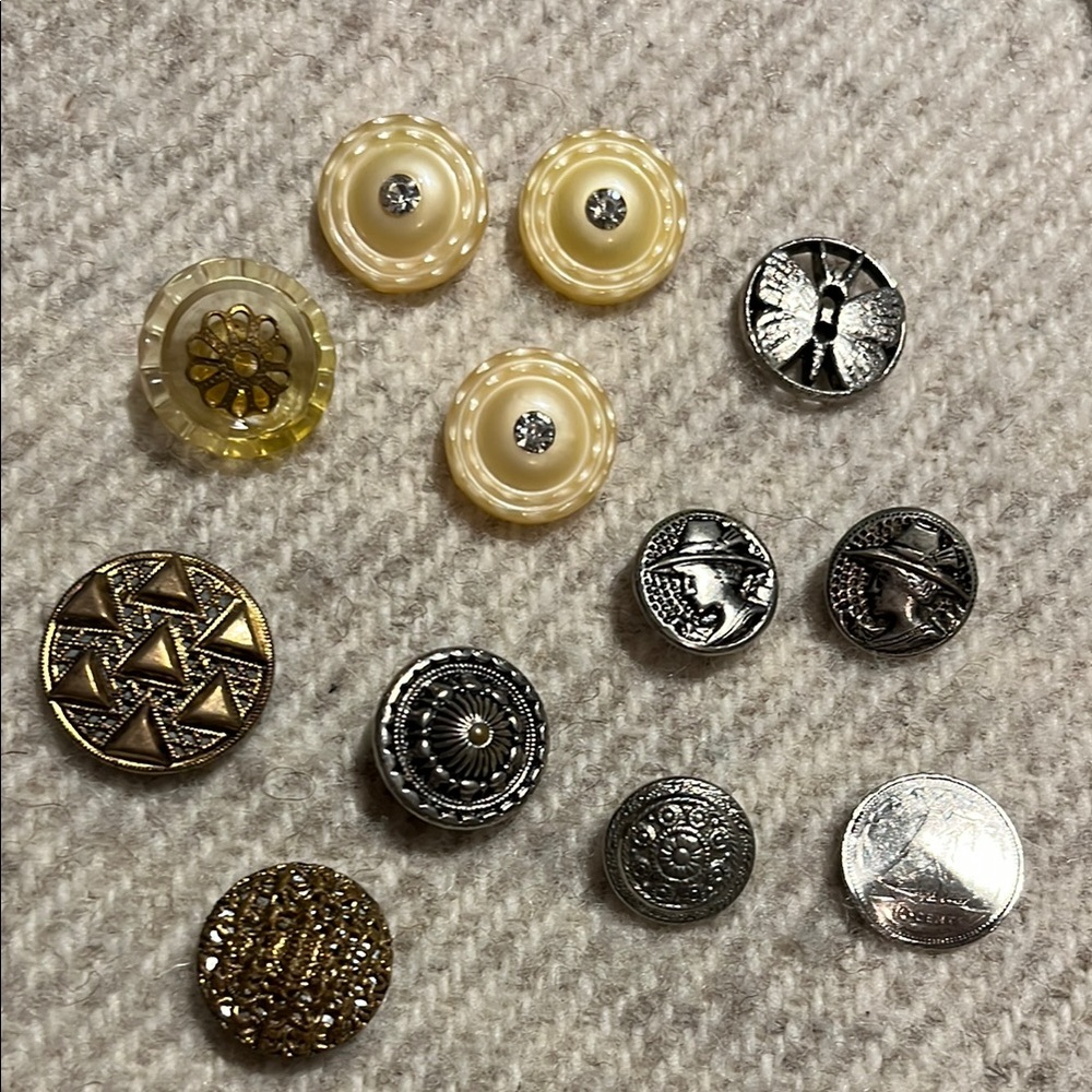 Vintage Assorted Decorative Buttons - Gold, Silver, Cream